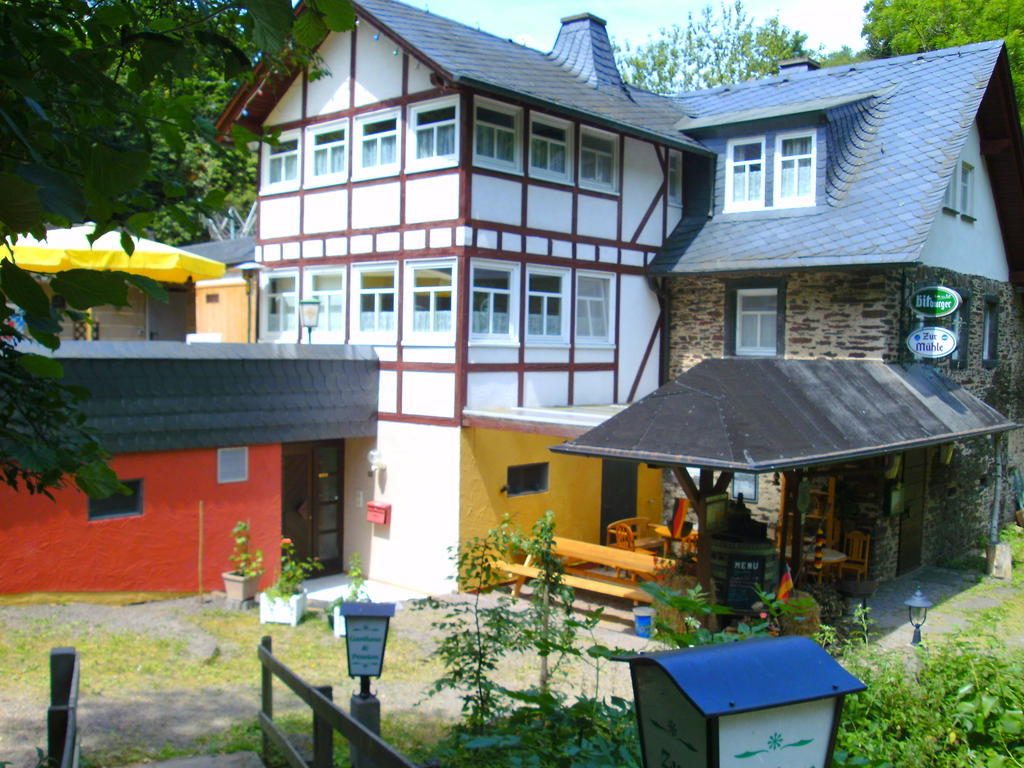 Pension & Apartments Linkemuehle Niederfell Exterior photo